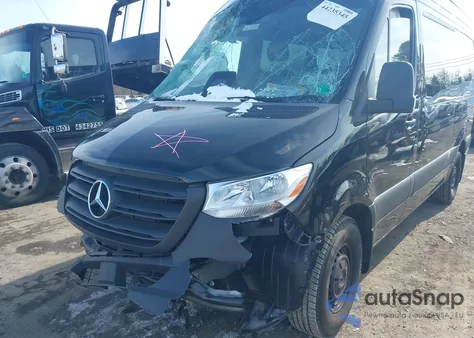 2025 Mercedes-Benz Sprinter 2500 Standard Roof 4-Cyl Diesel Ho z USA, uszkodzony, nr VIN W1Z4NFHY9SP822720